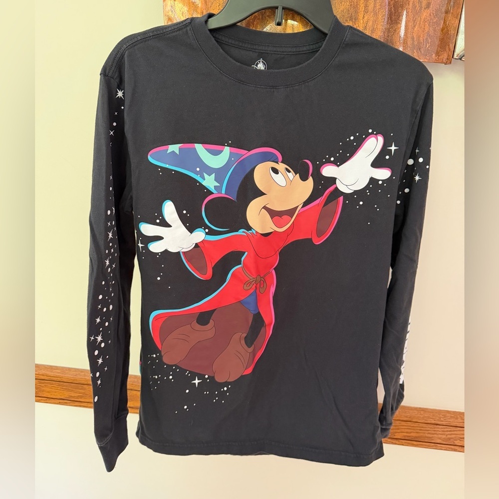 Disney Sorcerer Mickey Shirt S 2025 Walt Disney World‎ Parks Long Sleeve
